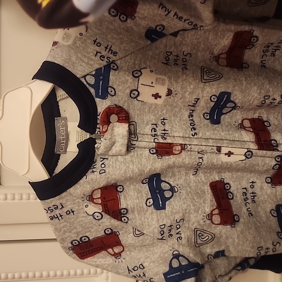 NWT Two Pack 18 Month Fleece Footie Boys PJs - Picture 3 of 6